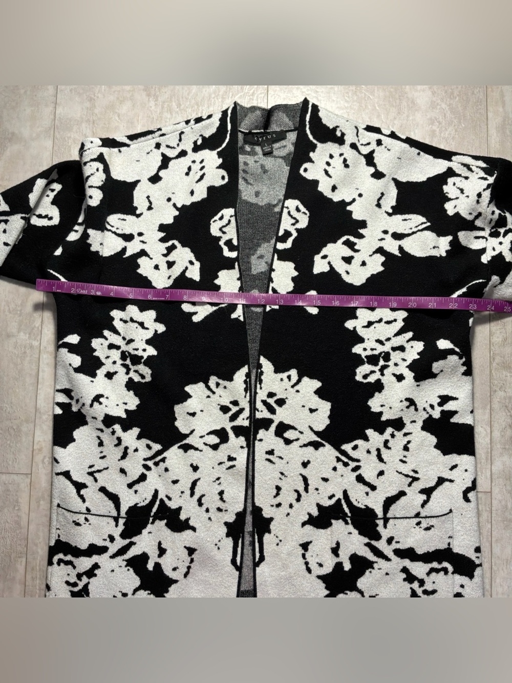Cyrus Open Front Cardigan Black White Floral Cardigan Women’s Large - Picture 10 of 11